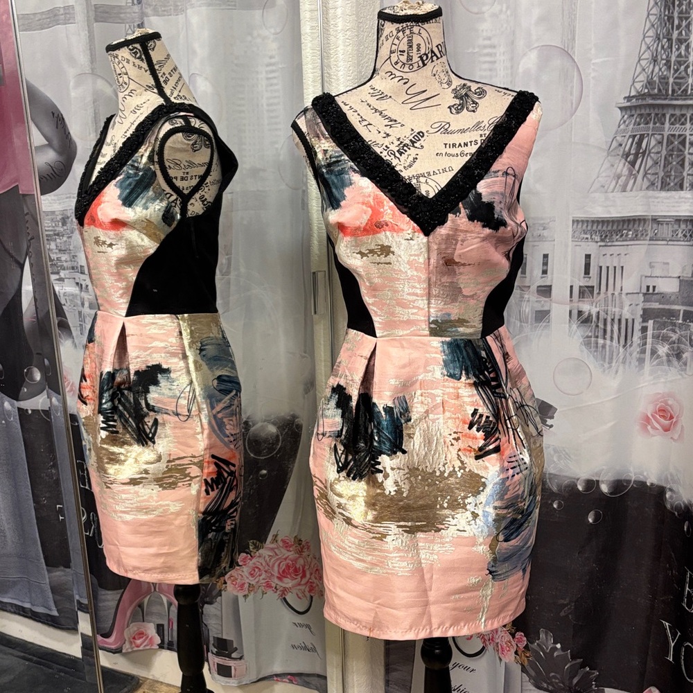 NWT Weston Pink Abstract Pattern Mini Dress